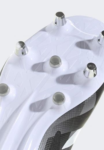 Футбольные бутсы