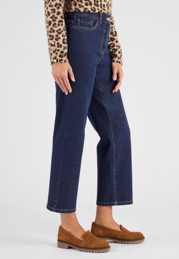 Короткие джинсы