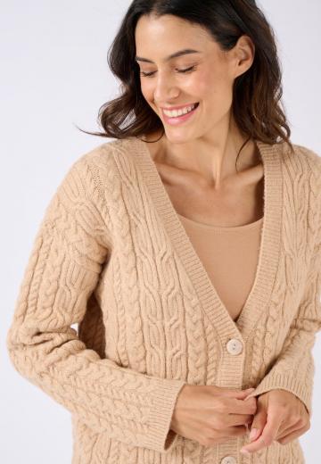 Длинный жилет