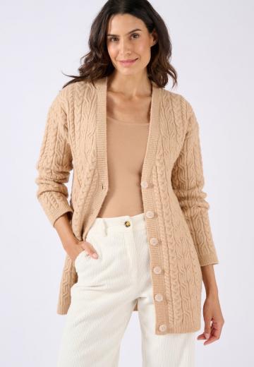 Длинный жилет