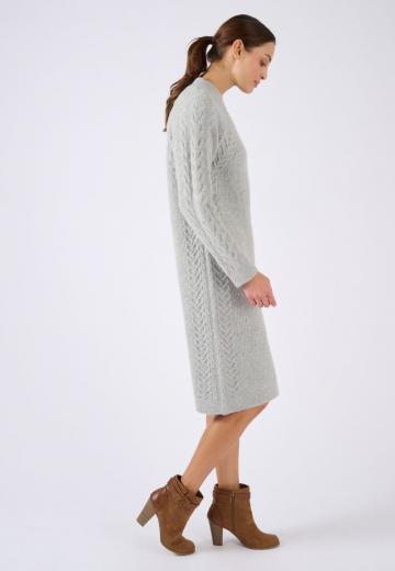 Вязаное платье