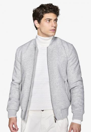 Куртка бомбер