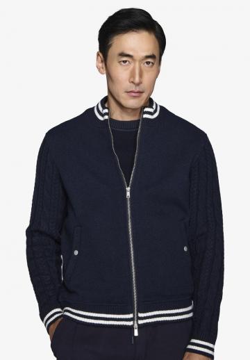 Куртка бомбер