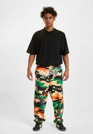 Спортивные штаны