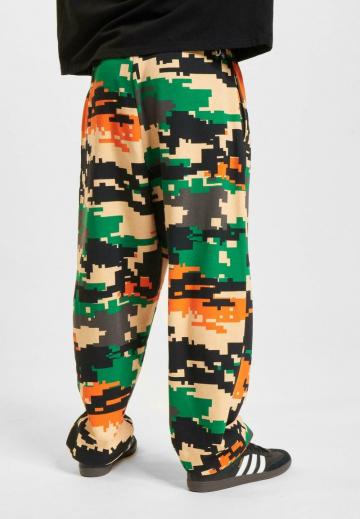 Спортивные штаны