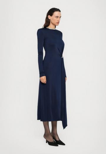 Коктейльное платье