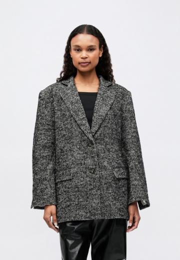 Длинный блейзер