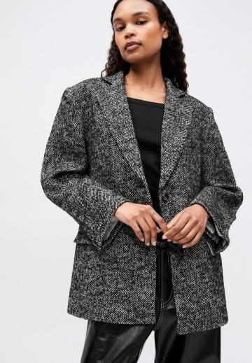 Длинный блейзер