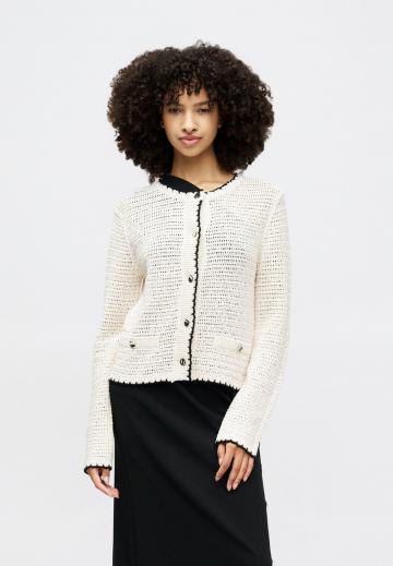 Вязаная кофта