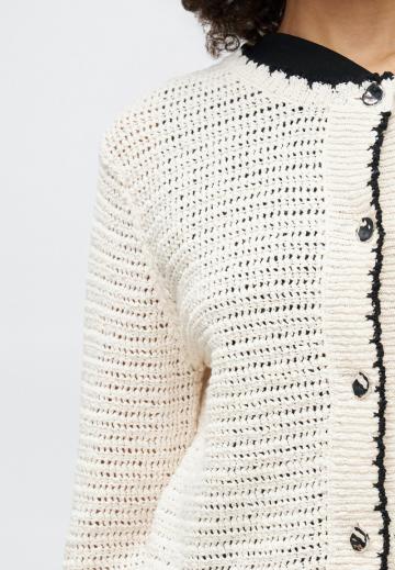 Вязаная кофта