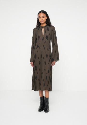 Коктейльное платье