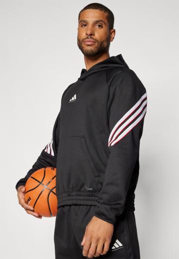 Спортивная кофта