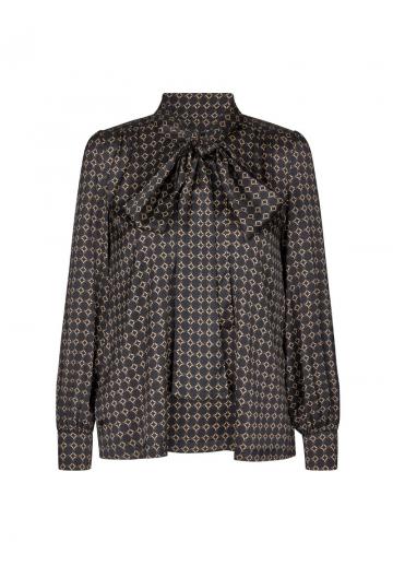 Шелковая блузка