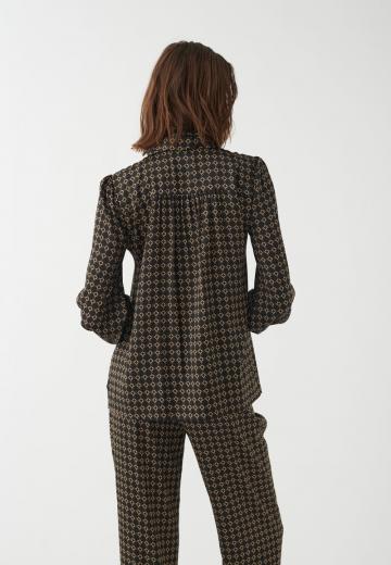 Шелковая блузка