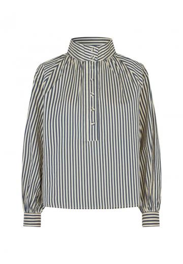 Шелковая блузка