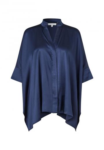 Шелковая блузка