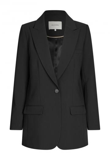 Короткое пальто