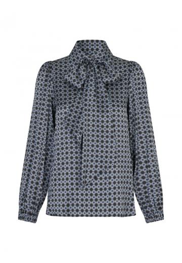 Шелковая блузка