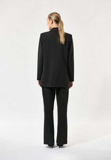 Короткое пальто