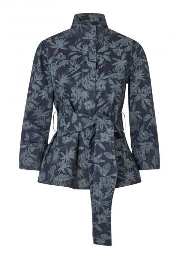 Короткое пальто