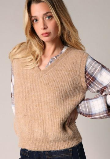 Пуловер без рукавов