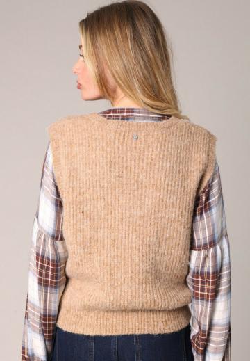 Пуловер без рукавов