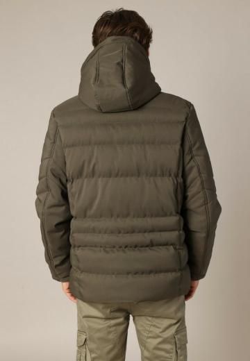 Зимняя куртка