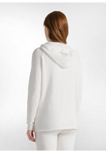 Пуловер с капюшоном