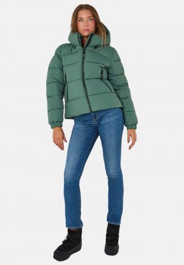 Зимняя куртка