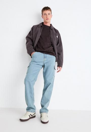 Прямые джинсы