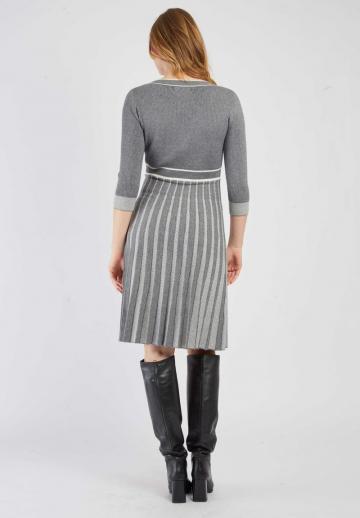 Вязаное платье