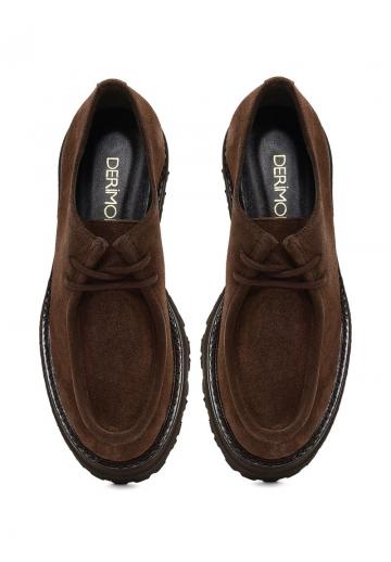 Туфли на шнуровке