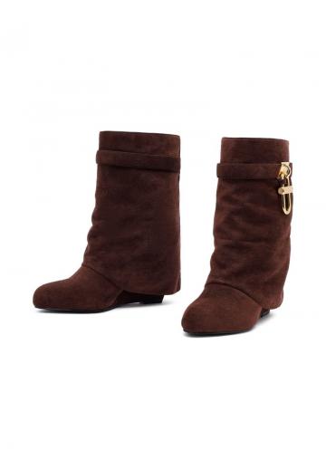 Сапожки на танкетке