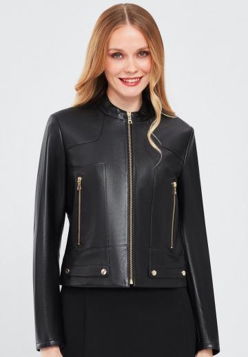 Короткая куртка