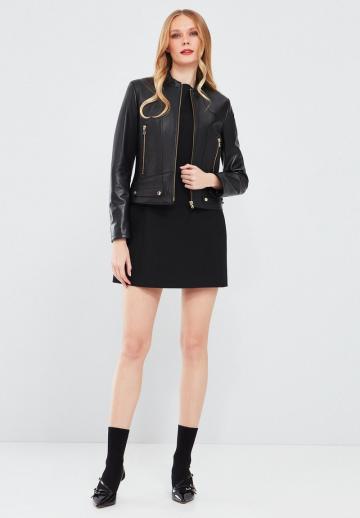 Короткая куртка