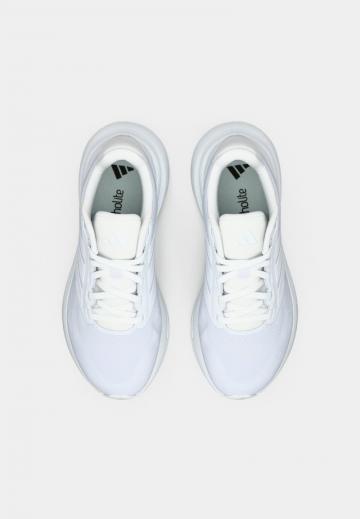 Беговые кроссовки