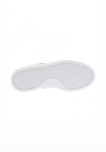 Теннисные кроссовки