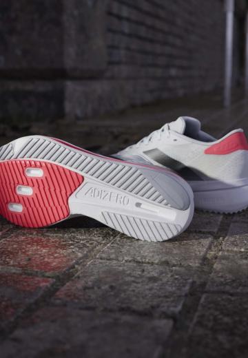 Беговые кроссовки