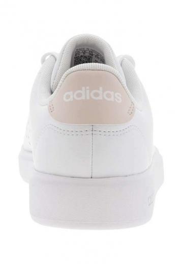 Теннисные кроссовки