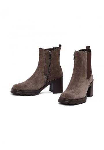 Полусапожки на платформе