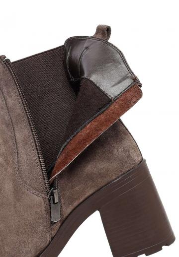 Полусапожки на платформе