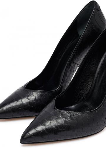 Туфли на высоком каблуке