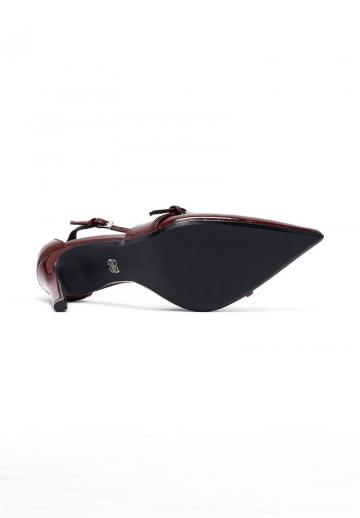 Туфли с ремешком