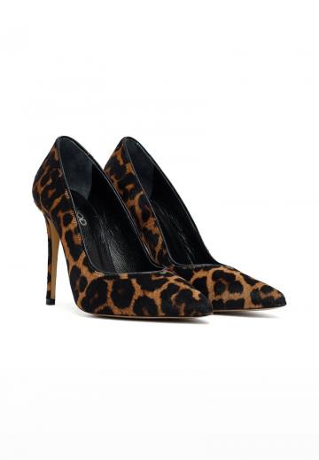 Туфли на высоком каблуке