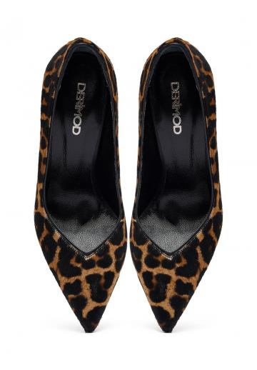 Туфли на высоком каблуке