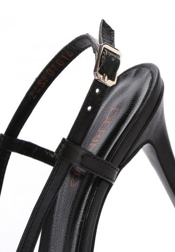 Туфли с ремешком