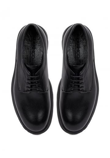 Ботинки на шнуровке