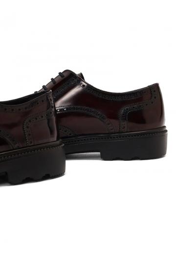 Ботинки на шнуровке