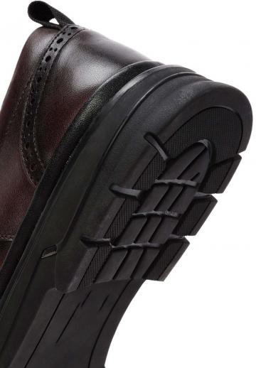 Ботинки на шнуровке