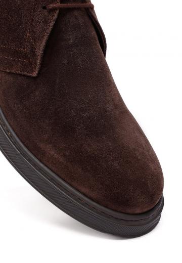 Ботинки на шнуровке